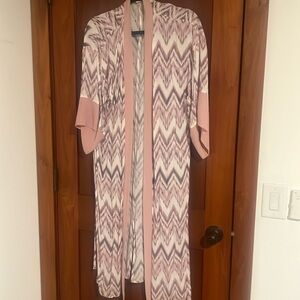 Beautiful, dusty, pink and mauve Icot pattern, kimono jacket